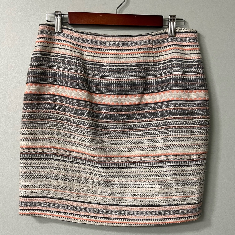 Mini Skirt size 4 - Picture 3 of 8